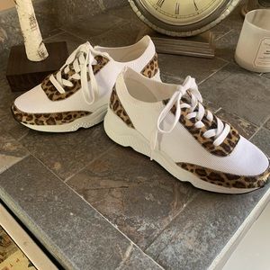 Size 8 Rampage Sneakers
